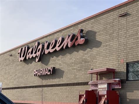 Walgreens pharmacy in plymouth mn - Customer Service Associate. Plymouth, Minnesota. Search Plymouth Jobs at WALGREENS. 